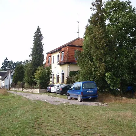 Apartment Pension Stara Skola Hruba Skala